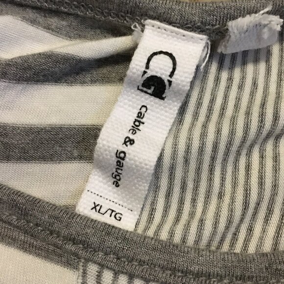 Cable & Gauge Grey and White Long Striped Eclectic A-line Tank Top - Picture 7 of 13